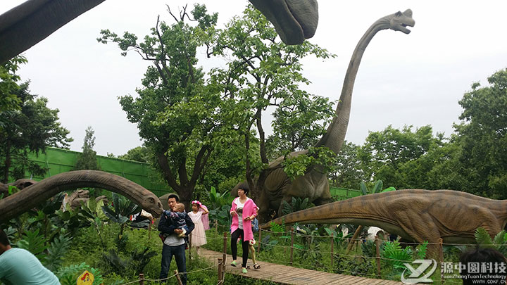 仿真恐龙园
