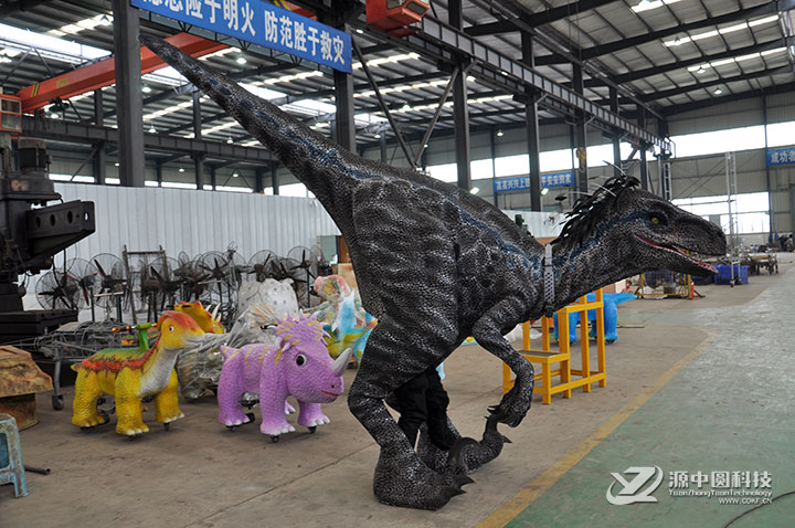 人穿的仿真恐龙外套