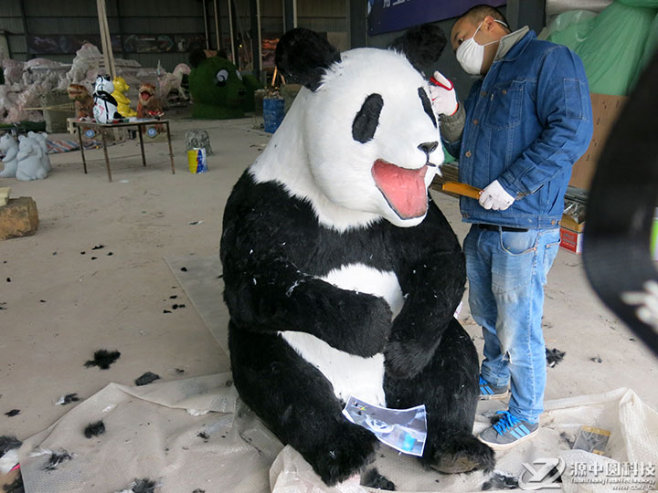 仿真熊猫