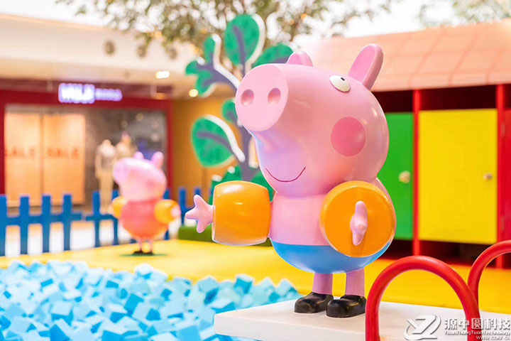 玻璃钢小猪佩奇