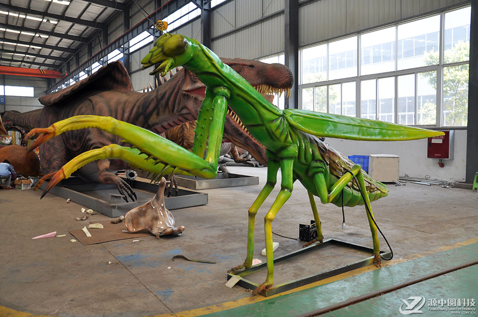 虫界奇观,大型昆虫模型为景区增添生机