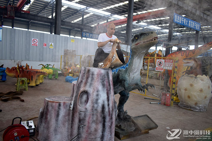 恐龙互动游乐设施