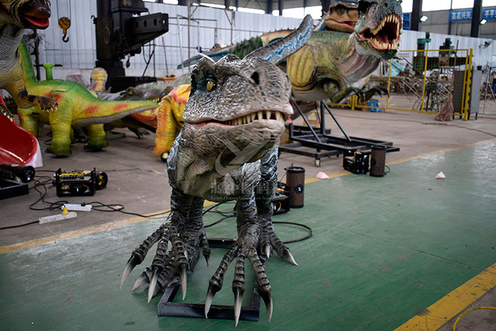 大型仿真恐龙不同展览场合发挥的作用