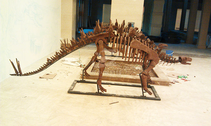 创意展示：恐龙化石骨架展览模型的景观设计