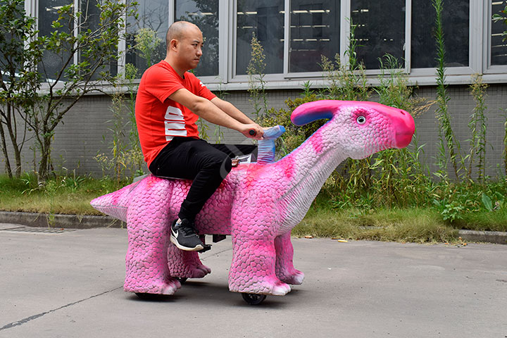 副龙栉龙恐龙童车出厂测试