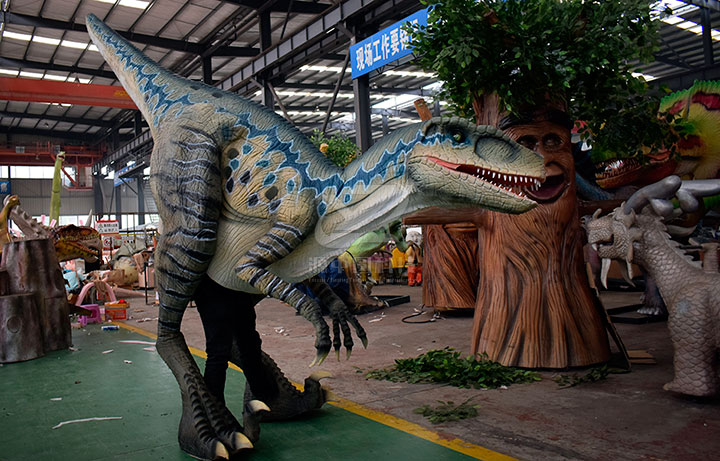 恐龙皮套和游客互动需要注意些什么