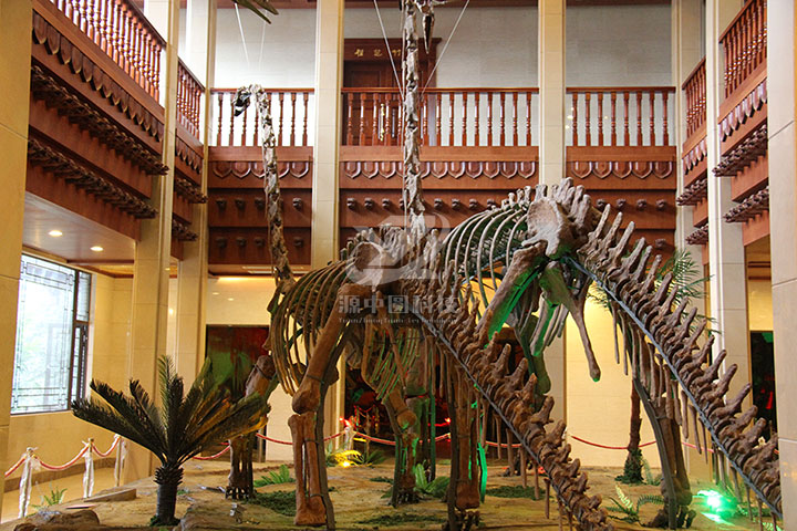 商业展览恐龙化石骨架模型的制作工艺是怎样的？