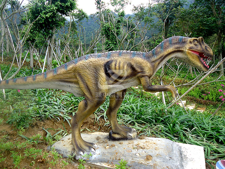 玻璃钢动物恐龙雕塑