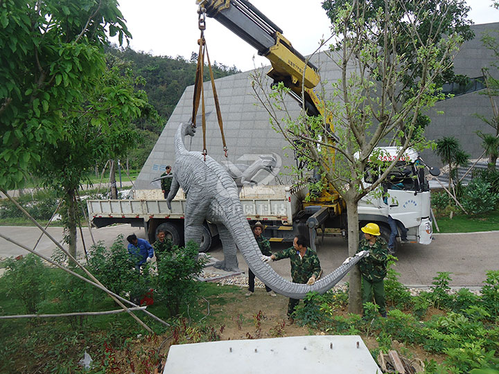水泥恐龙雕塑制作