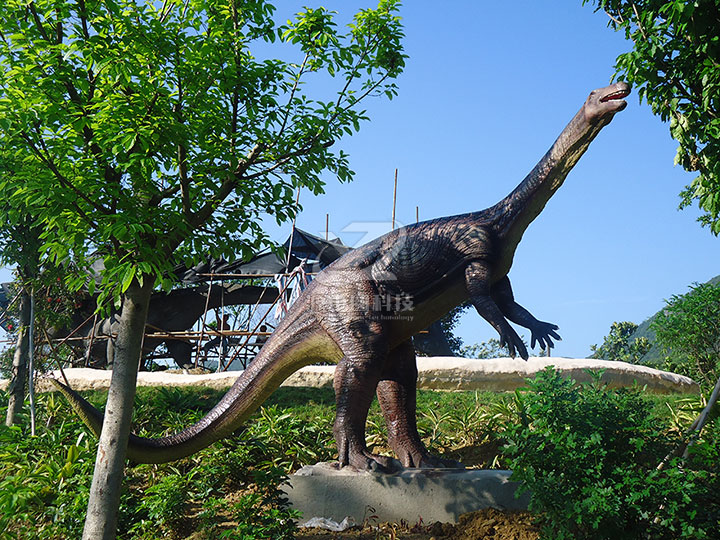 湿地公园恐龙景观雕塑定制