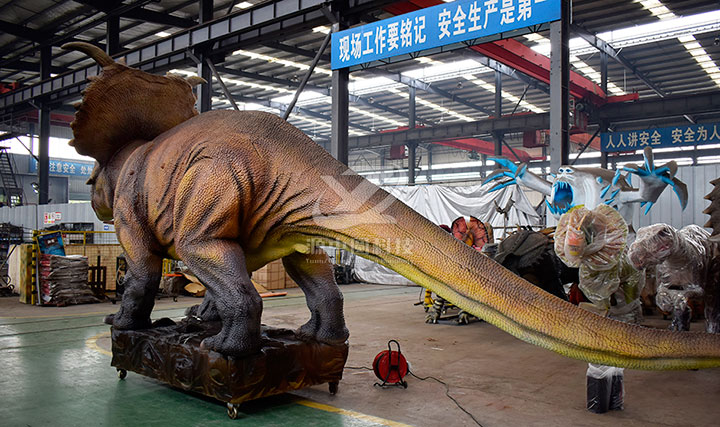 恐龙景观雕塑工厂