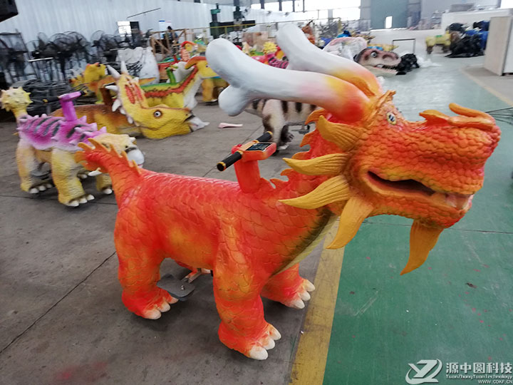 经典款式的恐龙电动车 新款式的电动恐龙车 儿童骑的恐龙电动车  儿童骑的恐龙电瓶车 脚踩启动的恐龙车 带刹车功能的恐龙电动车 可以前后感应的恐龙电动车 旋钮把手启动的恐龙电动车 大功率的恐龙电动车