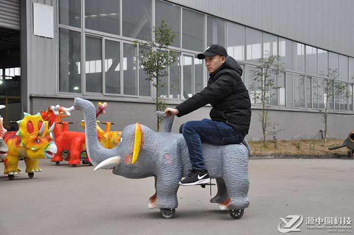 大象童车