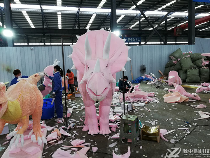 恐龙道具服 仿真恐龙皮套 三角龙恐龙皮套 恐龙服装道具