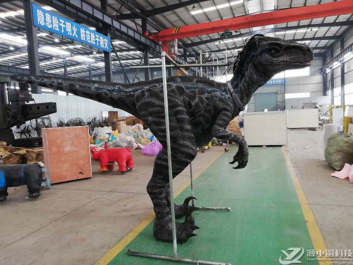 带毛的恐龙皮套 恐龙皮套道具 恐龙衣服道具模型